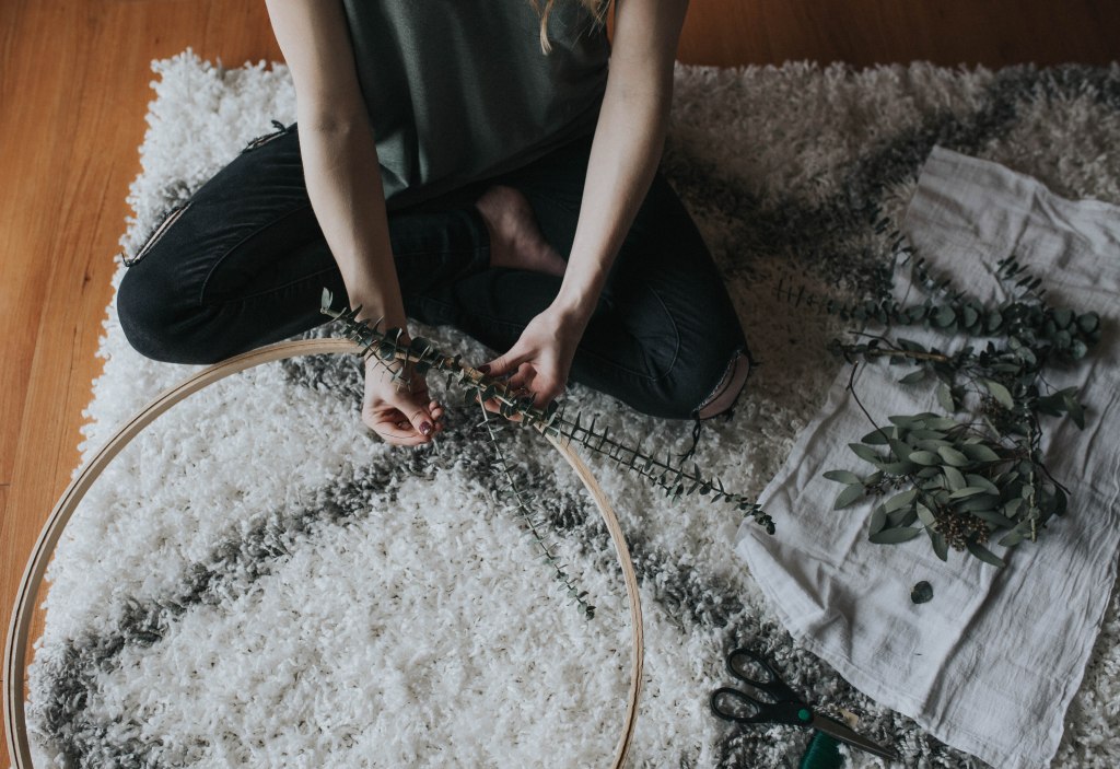 DIY Eucalyptus Hoop